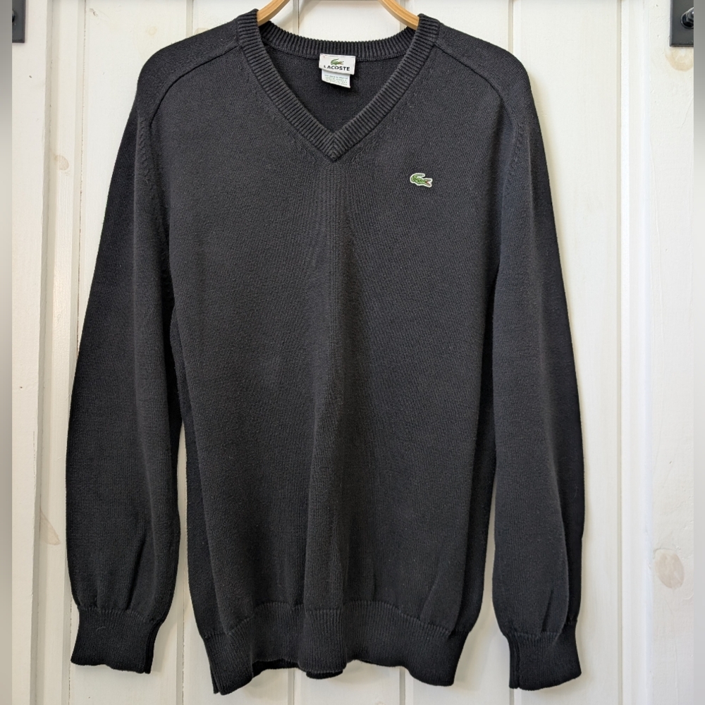 Lacoste Men's V-Neck Long Sleeve Sweater - Black